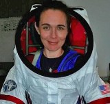 SheynaGifford.spacesuit